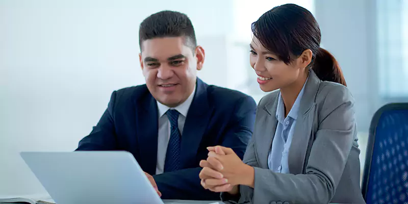 Why Partner with the Best TN Visa Consultants for Canadian Applicants for Estonia?